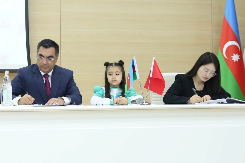 Bakı Ali Neft Məktəbində Robototexnika laboratoriyası yaradılacaq